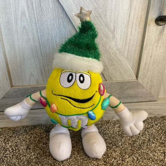 2003 Christmas Yellow Peanut M and M Plush Doll by Galerie 11” - Picture 1 of 8